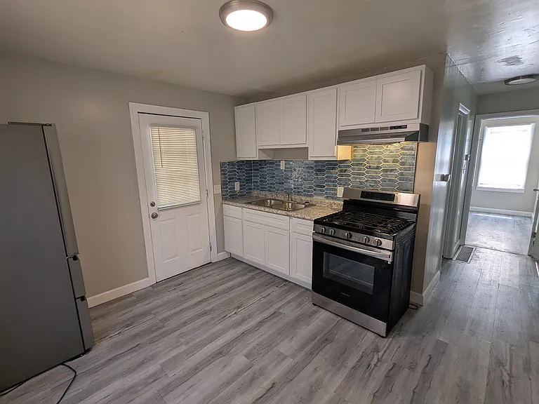 6608 Torlina Dr — Photo 3