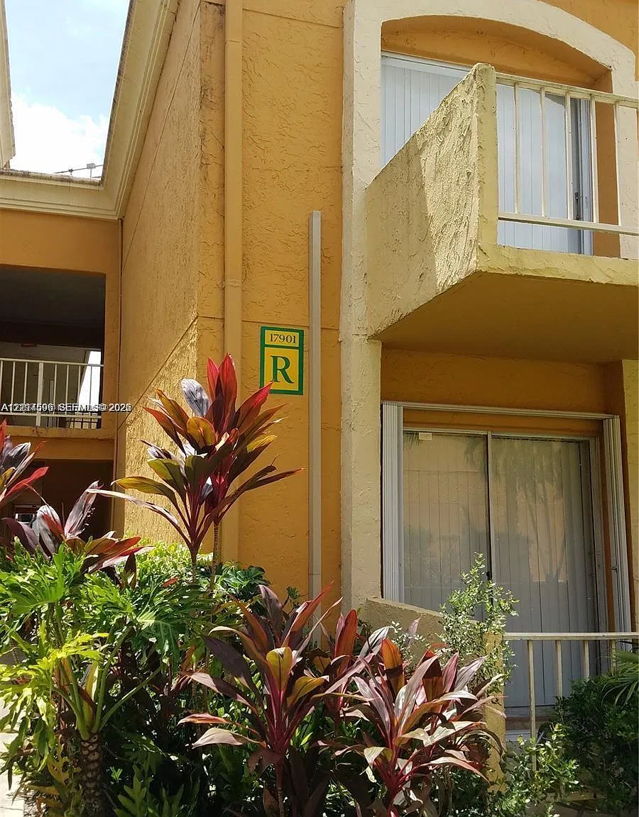 Venetian Gardens At Count — Photo 1