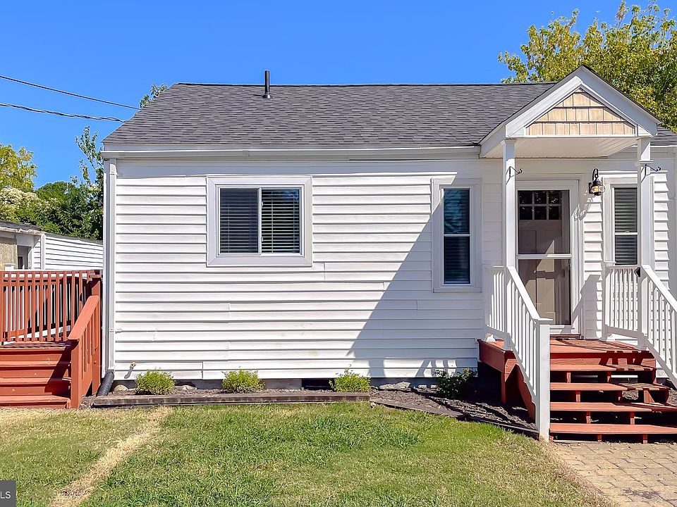 1st image of 45336 Stark Dr