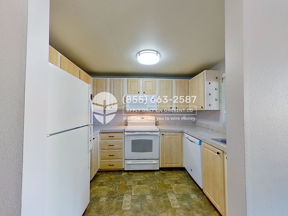 1st image of 11103 NE 124th Ln #117