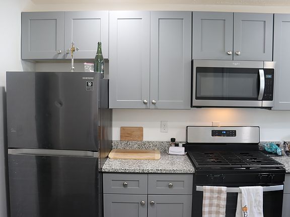 3rd image of 5514 Section Ave