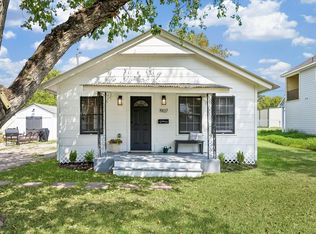 1907 Avenue N, Rosenberg, TX 77471