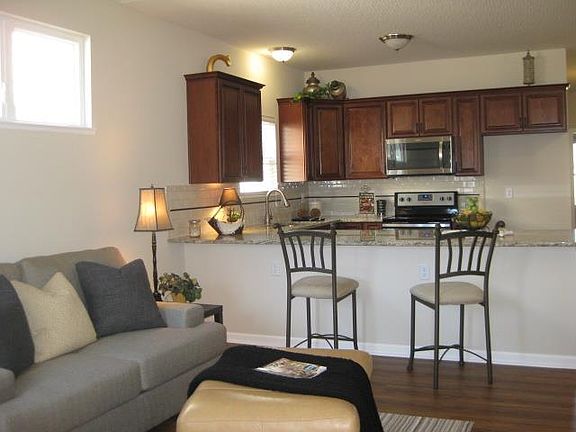 5th image of 1668 Union Park Cir