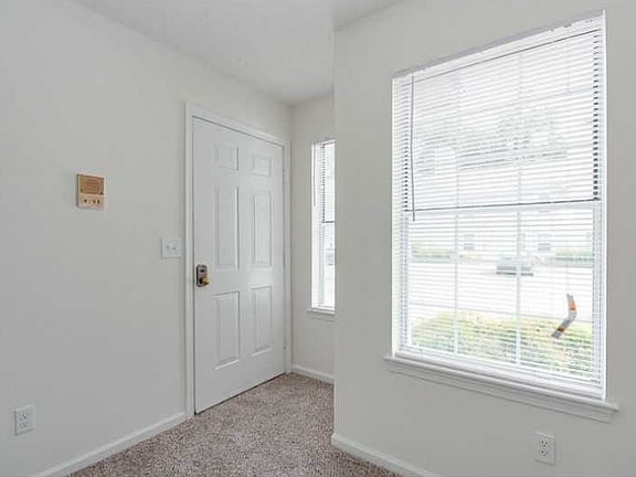 4th image of 4817 Station House Ln