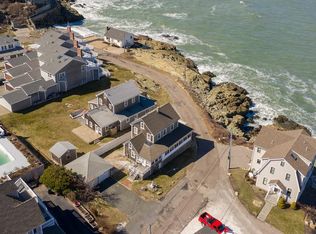 52 Valley Beach Ave, Hull, MA 02045