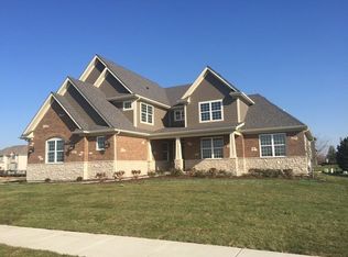 4552 Shumard Ln, Naperville, IL 60564