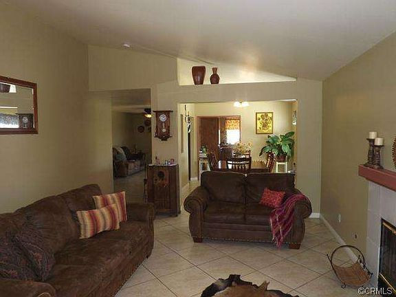 5th image of 8535 Robinia St