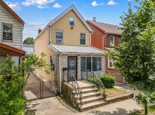 8922 69th Rd, Forest Hills, NY 11375