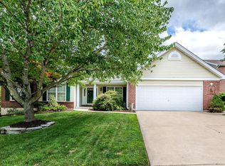 899 Home Park Dr, Saint Peters, MO