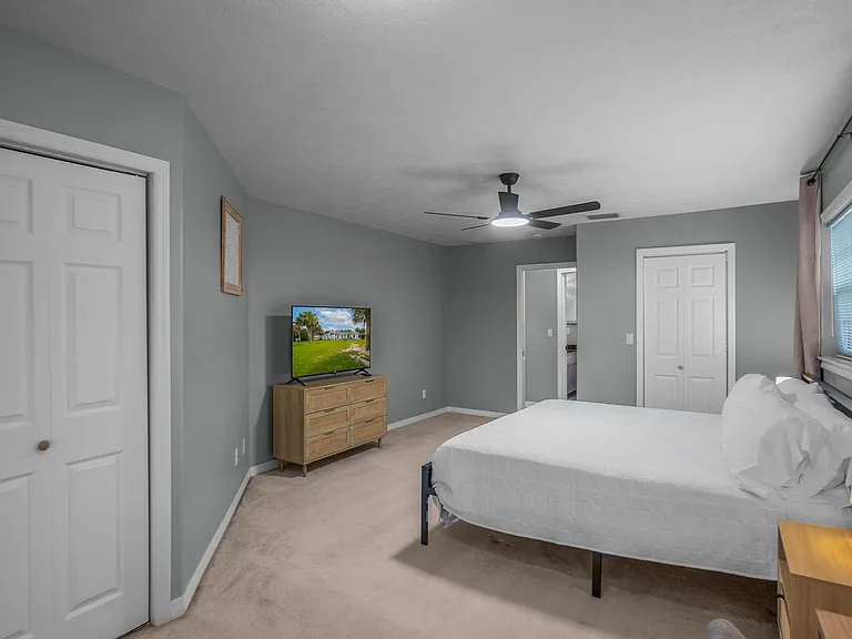 914 N Country Club Dr — Photo 20