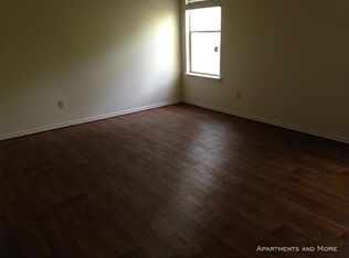 904 Sagewood Trl, San Marcos, TX 78666