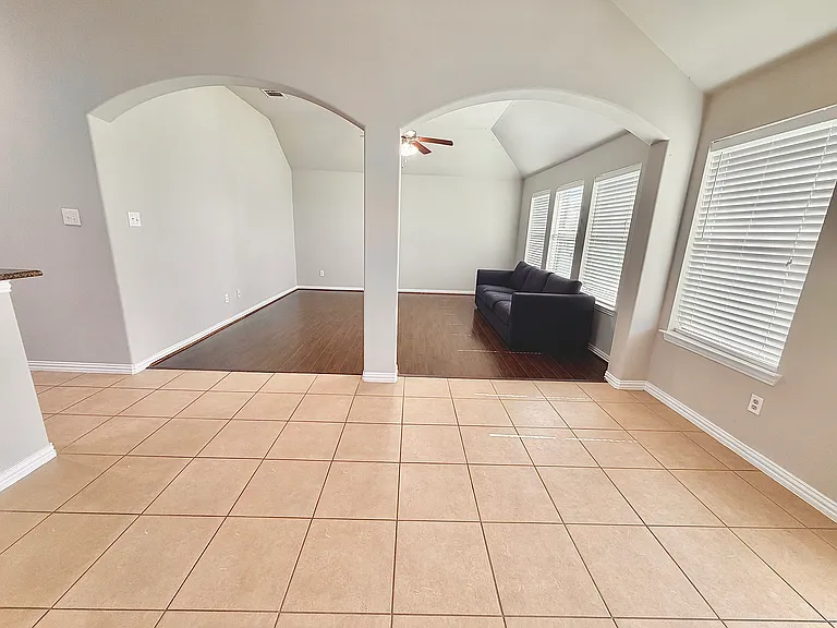 980 Bridle Bit Dr — Photo 10