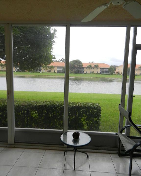 1st image of 9769 Shadybrook Dr APT 101