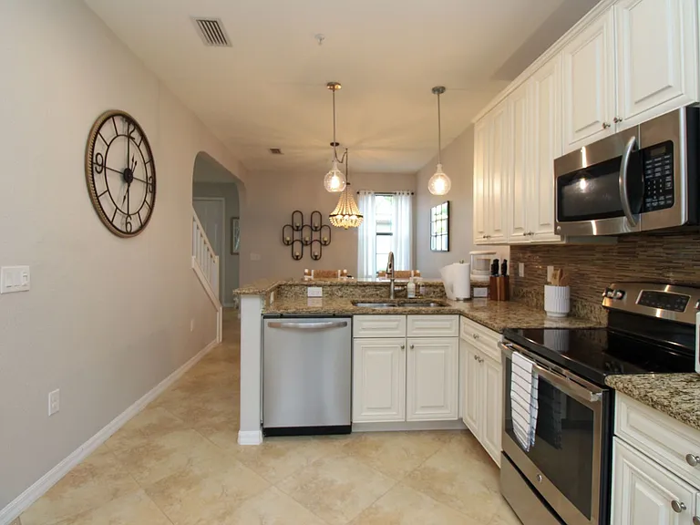 9025 Alturas St #3102 — Photo 21