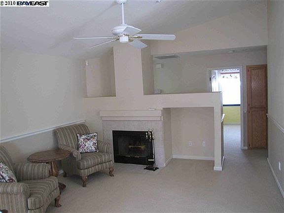 5th image of 612 Stetson Ct