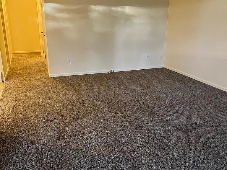 1802 Emery St — Photo 7