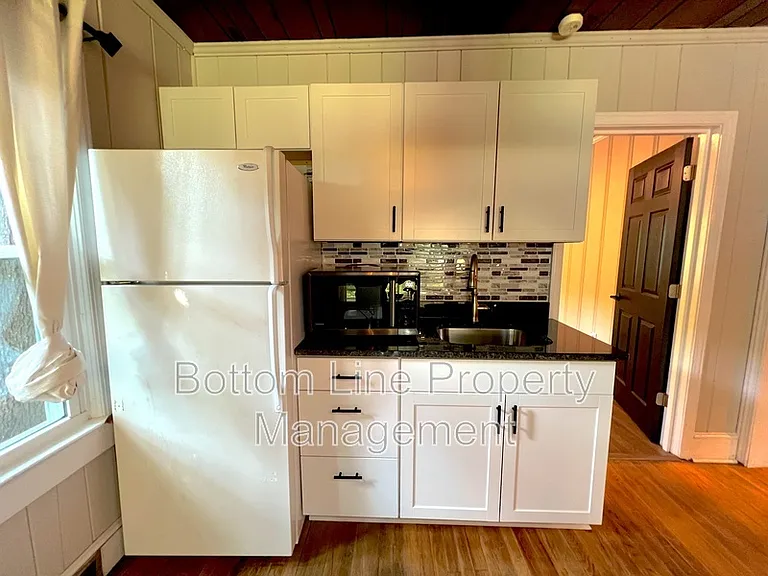613 Charlotte Ave #A — Photo 4