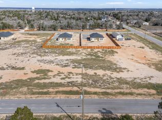 136 Las Alturas Dr, Elgin, TX 78621