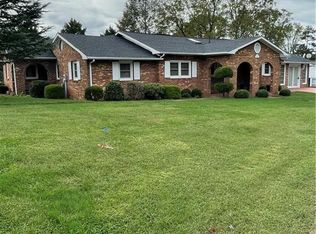 177 Circle St, Millers Creek, NC 28651