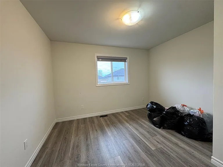 1125 Icewater Ave — Photo 10