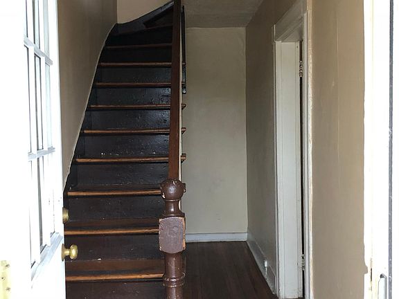 2nd image of 1548 Park Ave