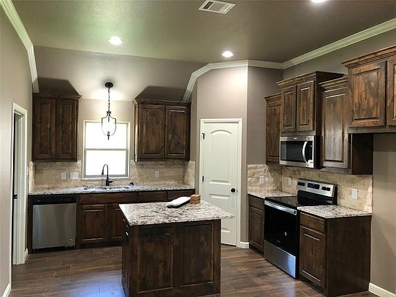 2nd image of 3307 Arrow Creek Dr