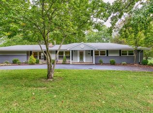 524 S Spoede Rd, Saint Louis, MO 63131