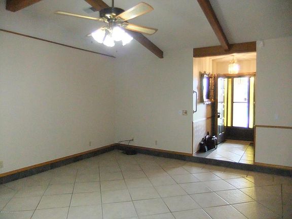 5th image of 408 Tammy Ave