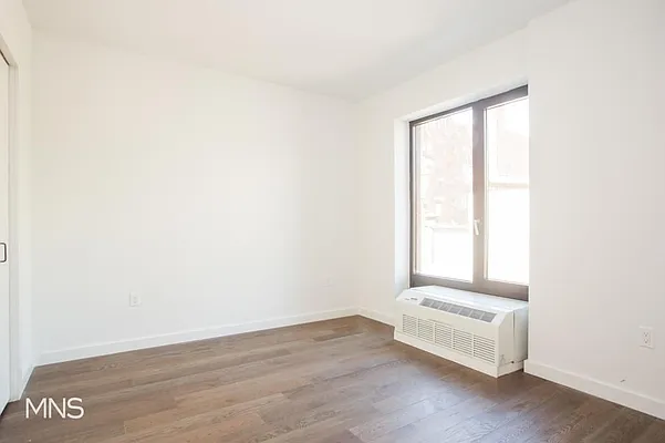 Rented by MNS Marketing | media 26