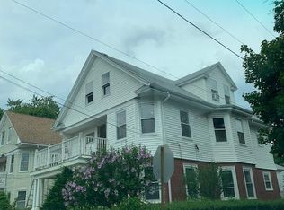 20 Lauriston St #1, Providence, RI 02906