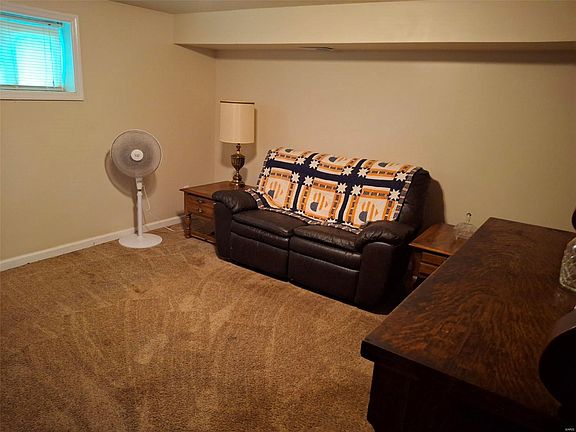2nd image of 1206 Wachtel Ave