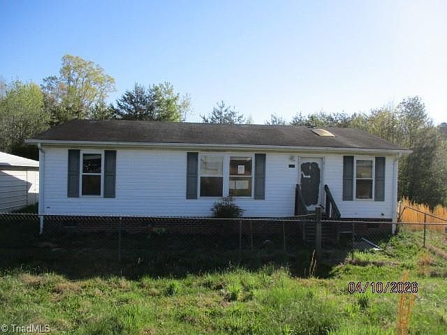 1st image of 1010 Kayla Ridge Rd