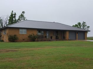 11167 N 2420 Rd, Colony, OK 73021