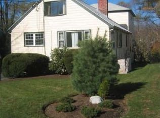 57 Cary Ave, Lexington, MA 02421