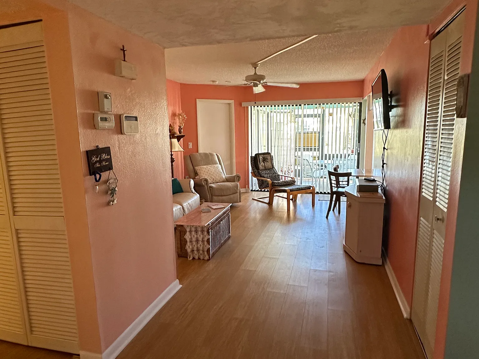2 bed, 1019 sqft, $2,800 — Photo 4