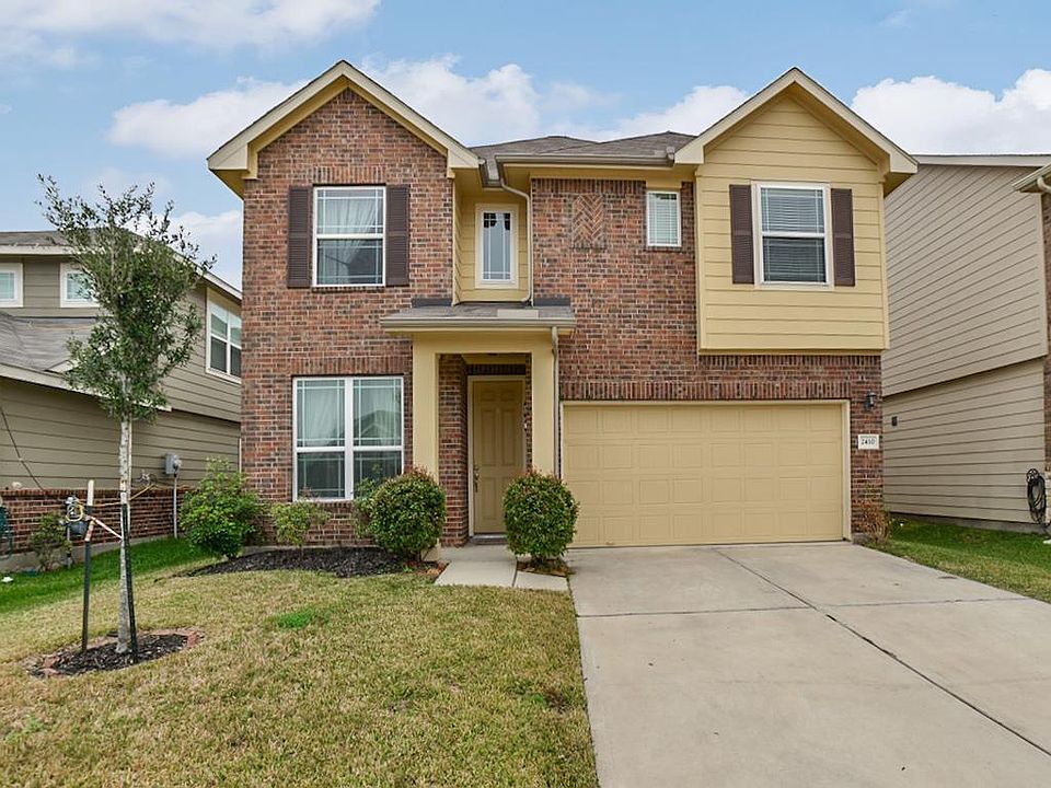 1st image of 2410 Village Stone Ct