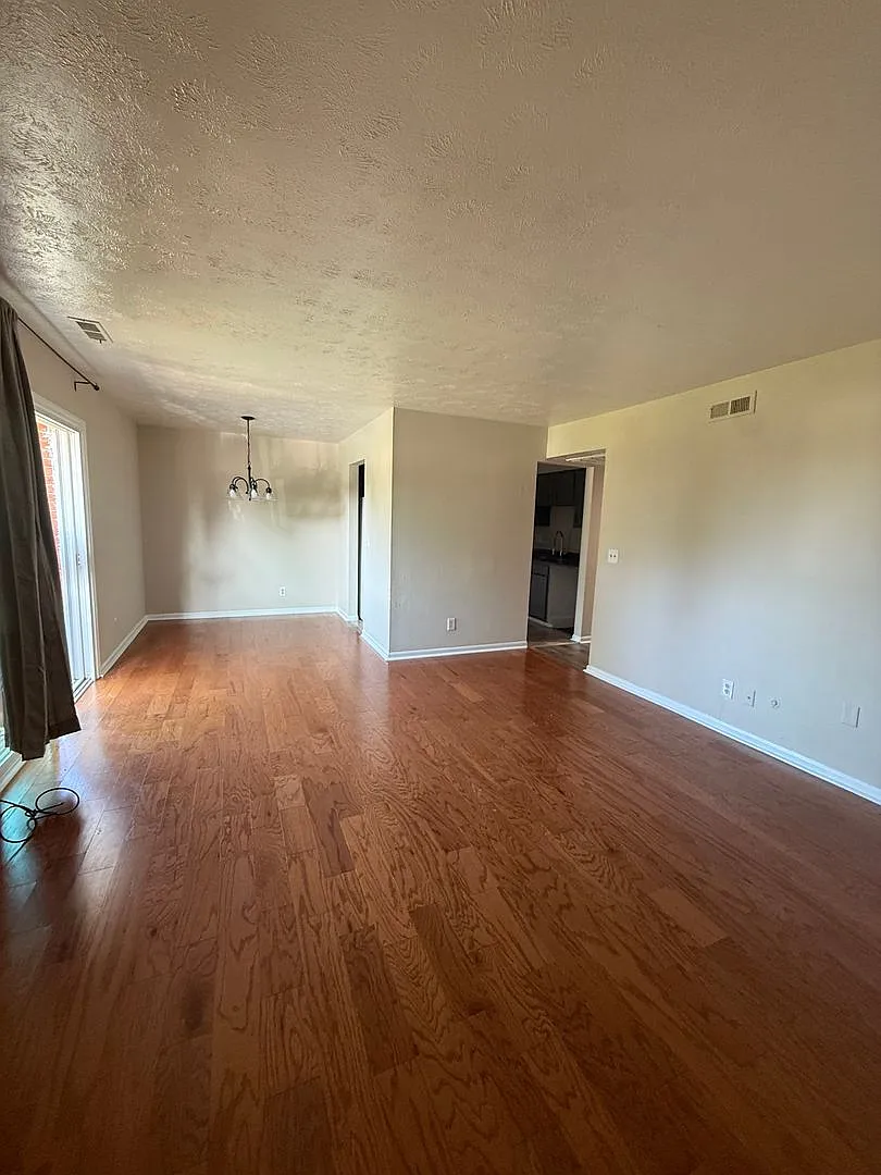 4220-4222 Arrowrock — Photo 4
