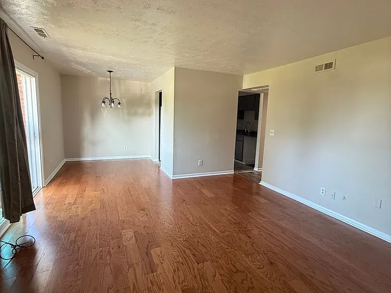 4220 Arrowrock Ave — Photo 4