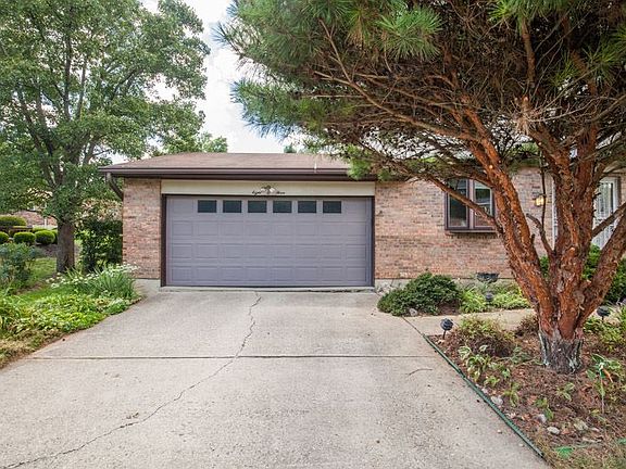 2nd image of 803 Dalewood Dr