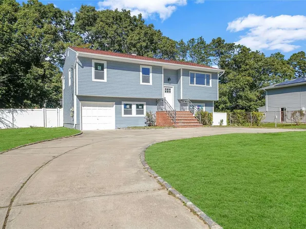 143 Stumpel Street, Brentwood, NY 11717
