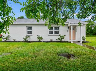 3020 Azalea Dr, North Charleston, SC 29405