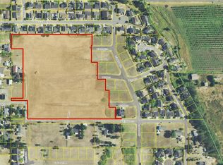 SE Johnson St, Winston, OR 97496