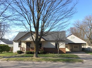 210 W 15th St, Traverse City, MI 49684