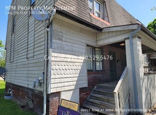 389 Cross St, Akron, OH 44311