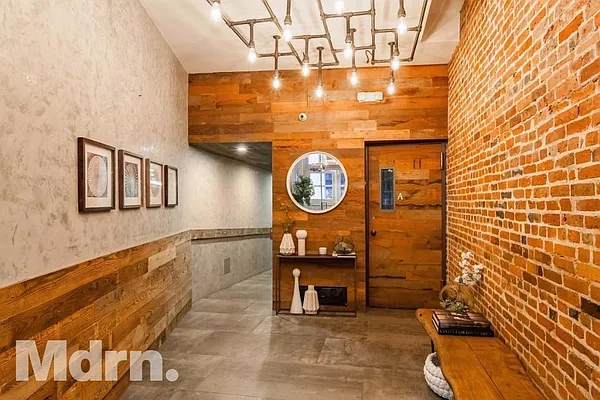 Rented by Mdrn Residential | media 11