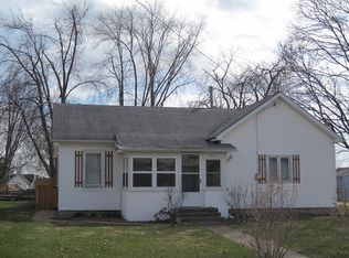 419 Clark St, Paw Paw, IL 61353