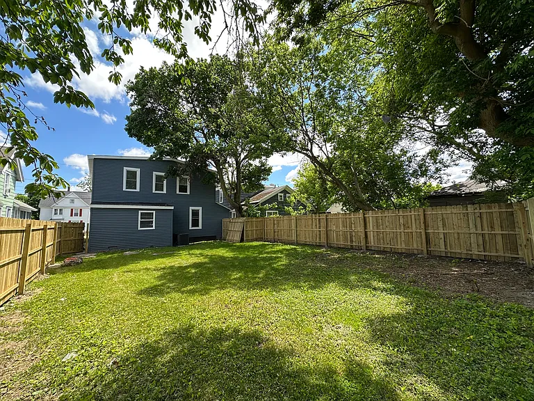 128 Caroline Ave #1 — Photo 61