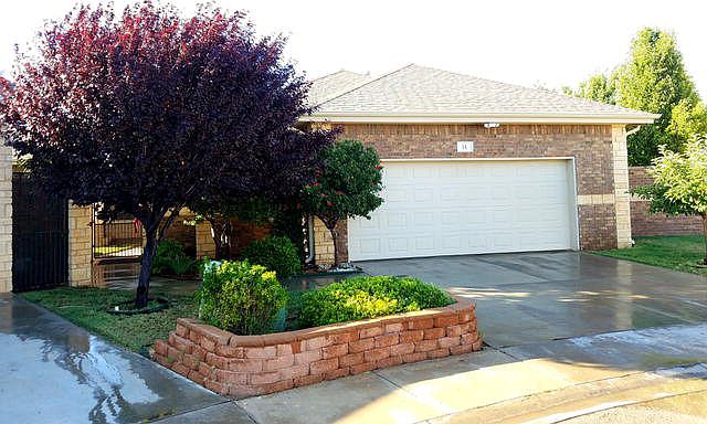 1st image of 14 Vista Crest Ct