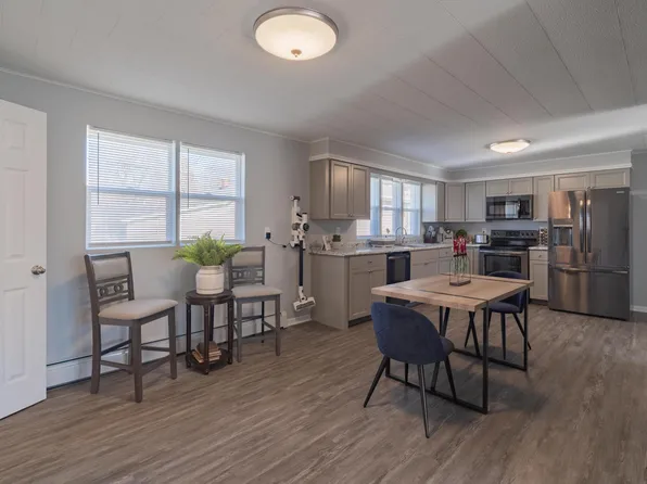 318 W 39th St, Marion, IN 46953