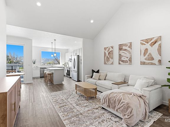 5th image of 512 Diamond Ln